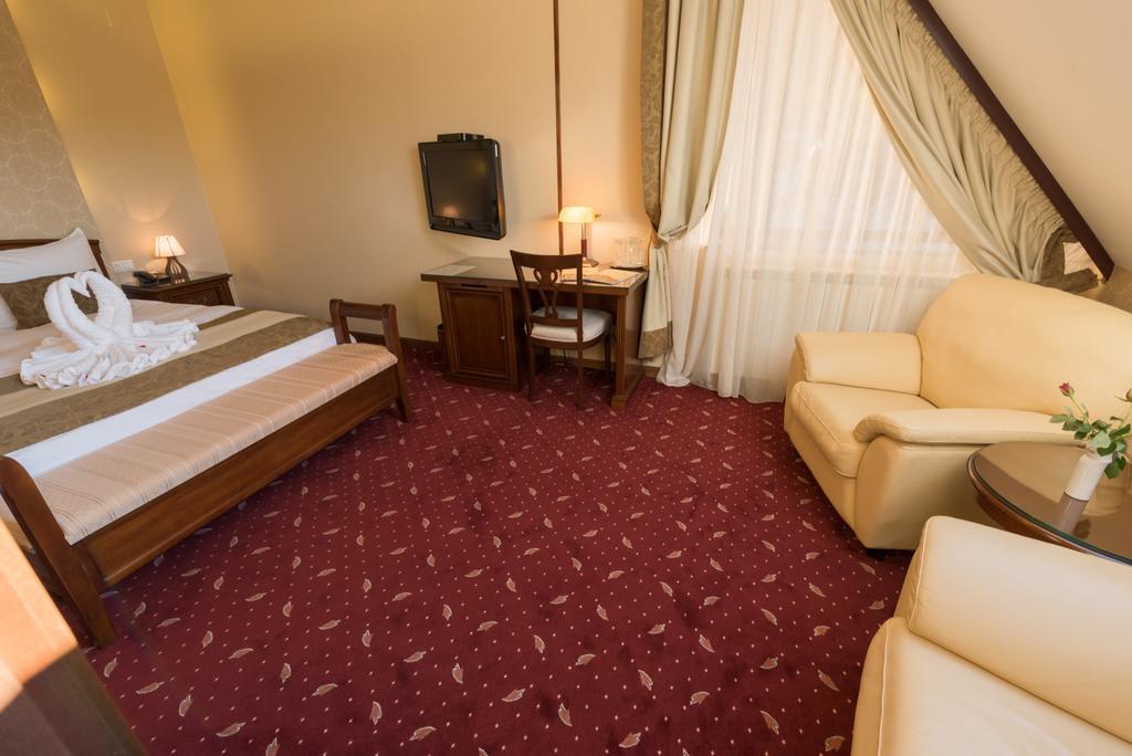 Edelweiss Poiana Hotels Poiana Brasov Extérieur photo